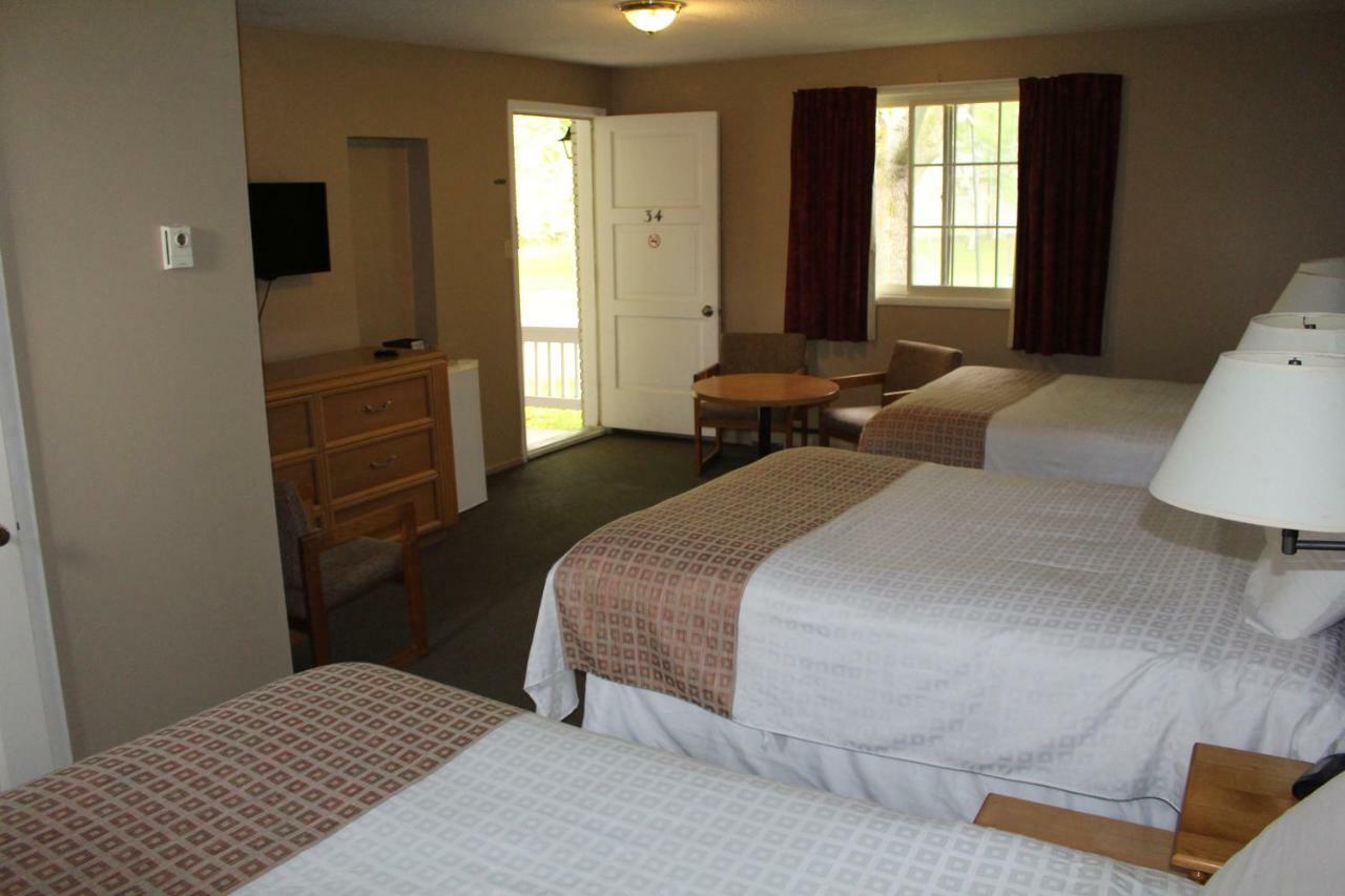 Colonial Resort-1000Islands Gananoque Luaran gambar